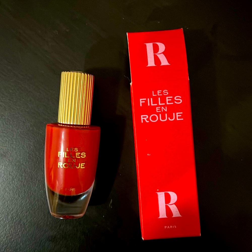 Rouje le velours Jeanne